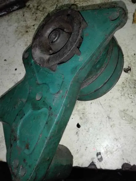 Bomba Agua Ford V8 Ab9