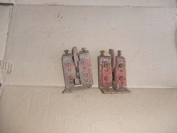 Bisagras Del Parabrisas Ford V8 38-39