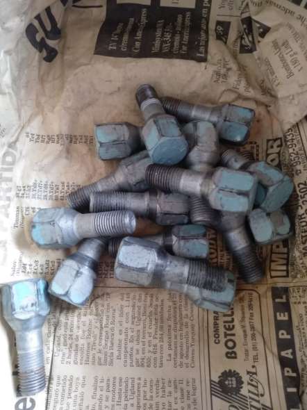 Bulones Originales Rueda Fiat Uno