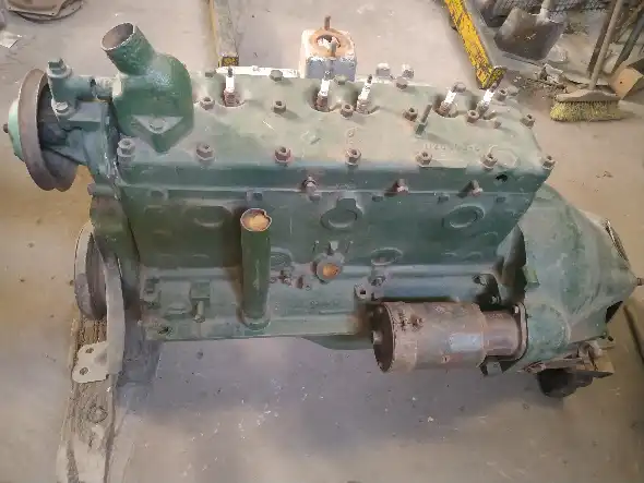 Motor Chrysler 6