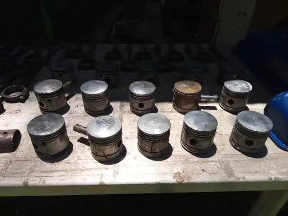 Pistones Malhe Usados Ford V8 Flathead