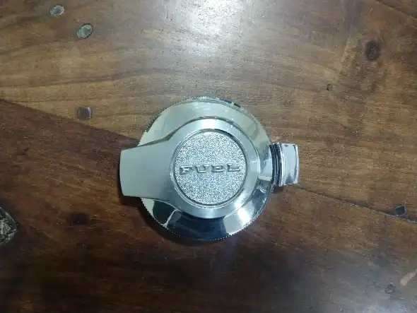 Tapa Nafta Dodge Gtx / Rt