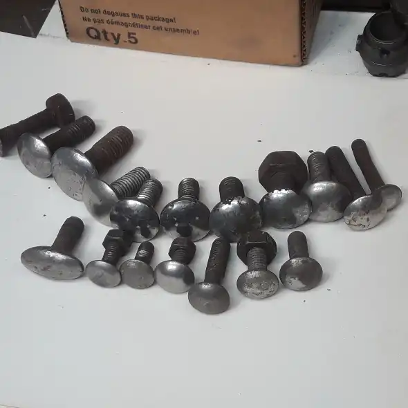Tornillos Cromados
