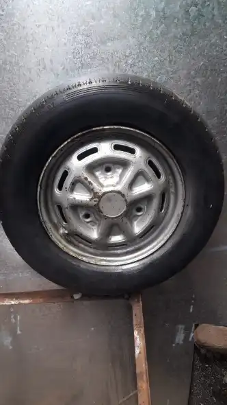Rueda Renault