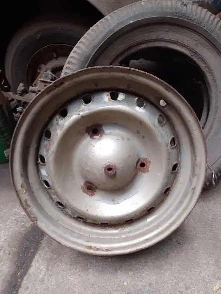 Llanta Peugeot