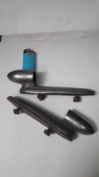 Adorno Auto