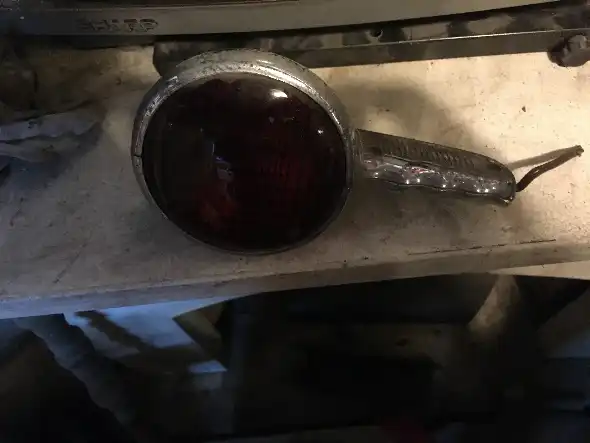 Antigua Luz Para Hacer Señales Mano Años 40