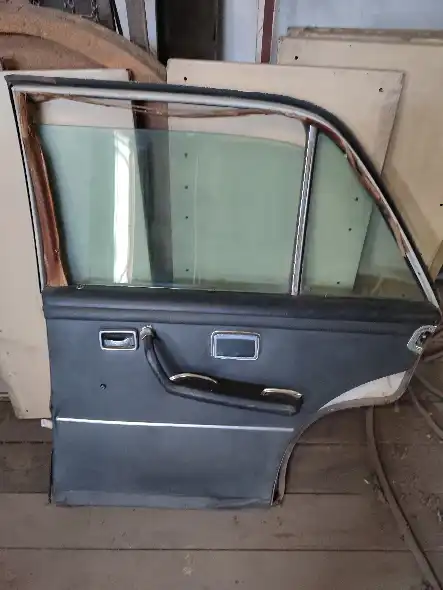 Mercedes W108 Puertas