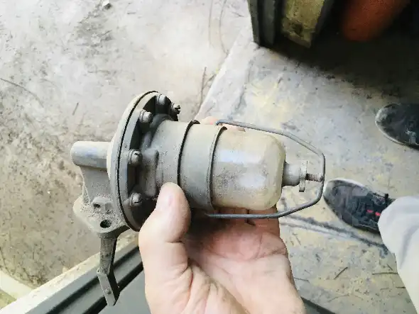 Bomba Nafta Antigua Ok