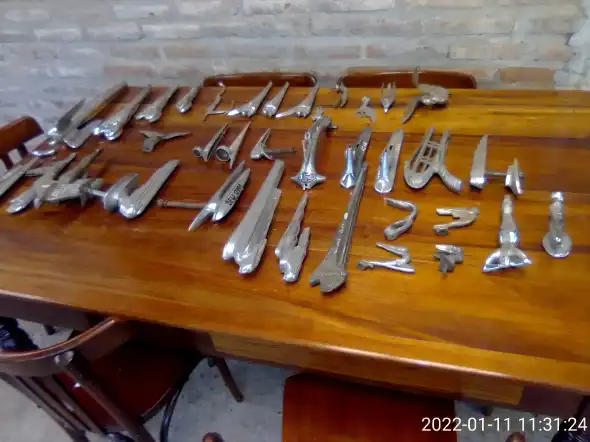 Gran Variedad Antiguos Ornamentos Para Automoviles Clasicos