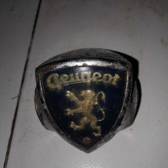 Insignia Peugeot
