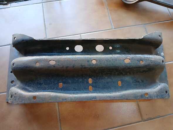 Travesaño Chasis Chevrolet 37