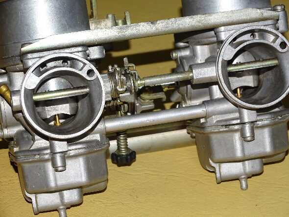 Honda Cb400t 1981: Juego Carburadores