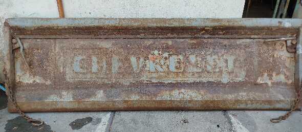 Portón Caja Ancha Pick Up Chevrolet Fines 60 A 1973