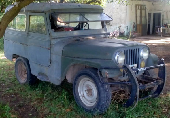 Jeep IKA Carrozado Corto