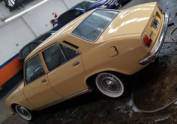 Peugeot 504 GLS