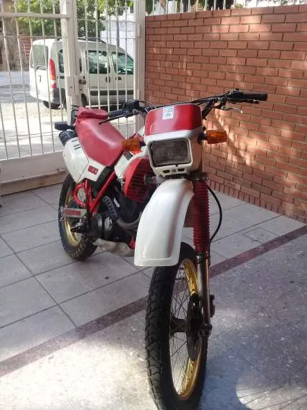 Yamaha XT 600