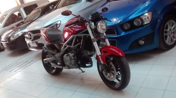 Cagiva Raptor 650