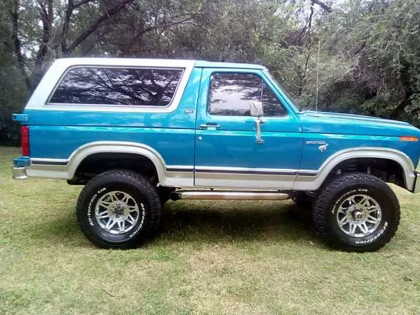 Ford Bronco 4x4