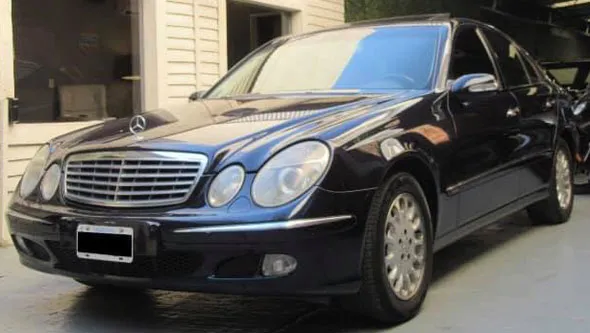 Mercedes Benz E320