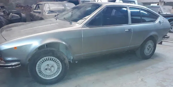Alfa Romeo GTV 2000
