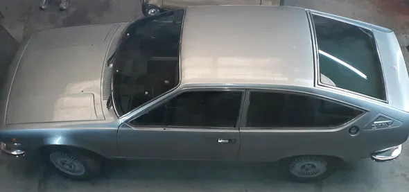 Alfa Romeo GTV 2000