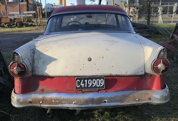 Ford Crown Victoria