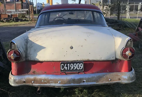 Ford Crown Victoria