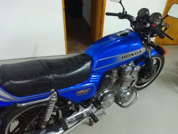 Honda CB900F