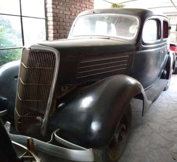 Ford 1935