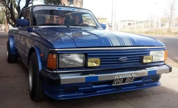 Ford Falcon Deluxe