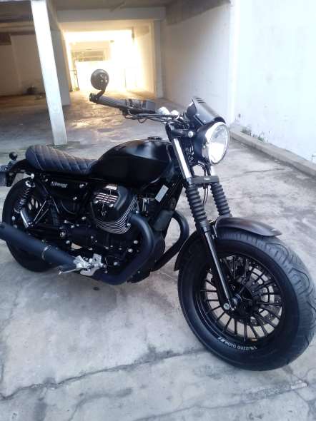 Guzzi V9 Bobber