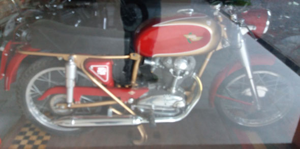 Ducati 175 SS