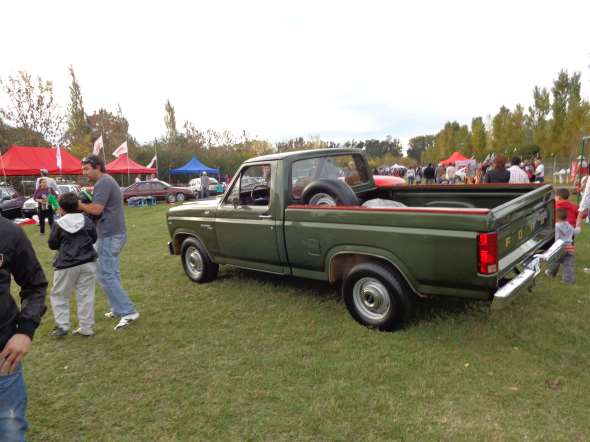 Ford F100