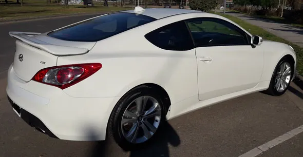 Hyundai  Genesis