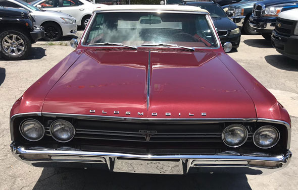 Oldsmobile Cutlass