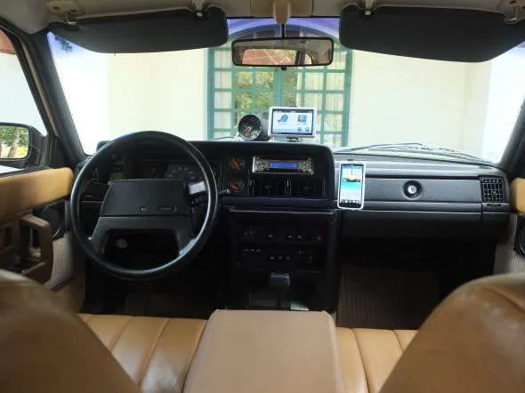 Volvo 240GL