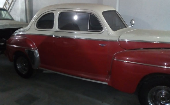 Ford 1946 Coupe