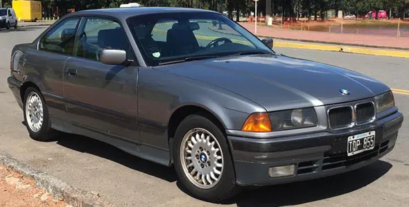 BMW  325i