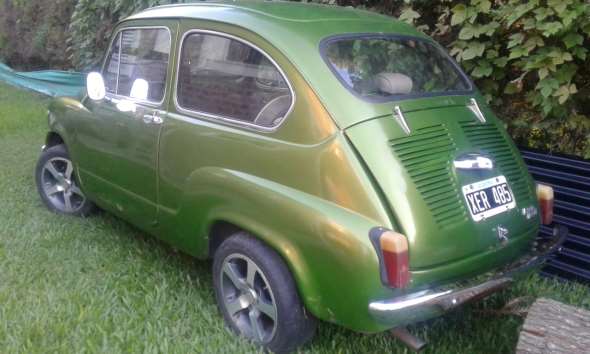 Fiat  600 R