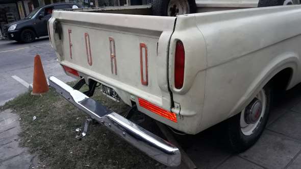 Ford F100