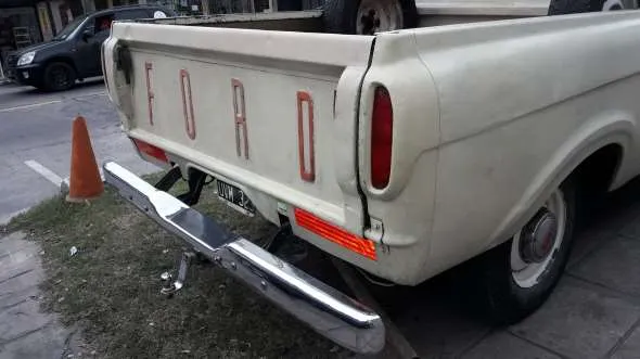 Ford F100