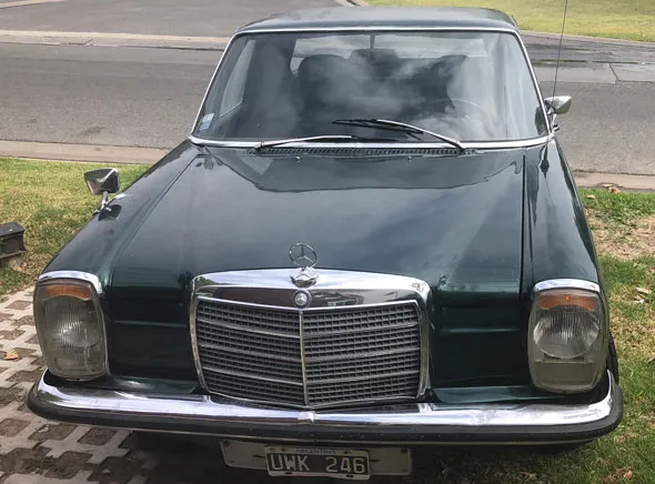 Mercedes Benz  Pickup 220 D