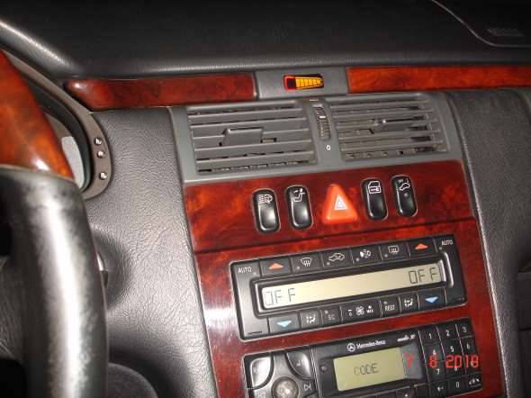 Mercedes Benz E 300 TD