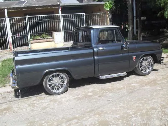 Chevrolet C10 Apache