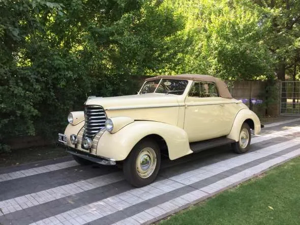 Oldsmobile 1938 Cabriolet
