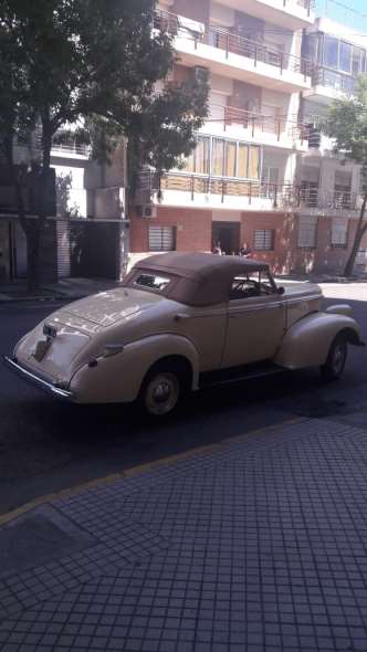 Oldsmobile 1938 Cabriolet