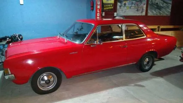 Opel Rekord Comodore