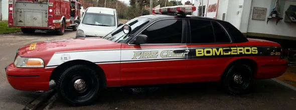 Ford  Crown Victoria V8