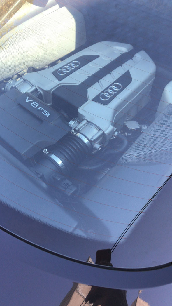 Audi  R8